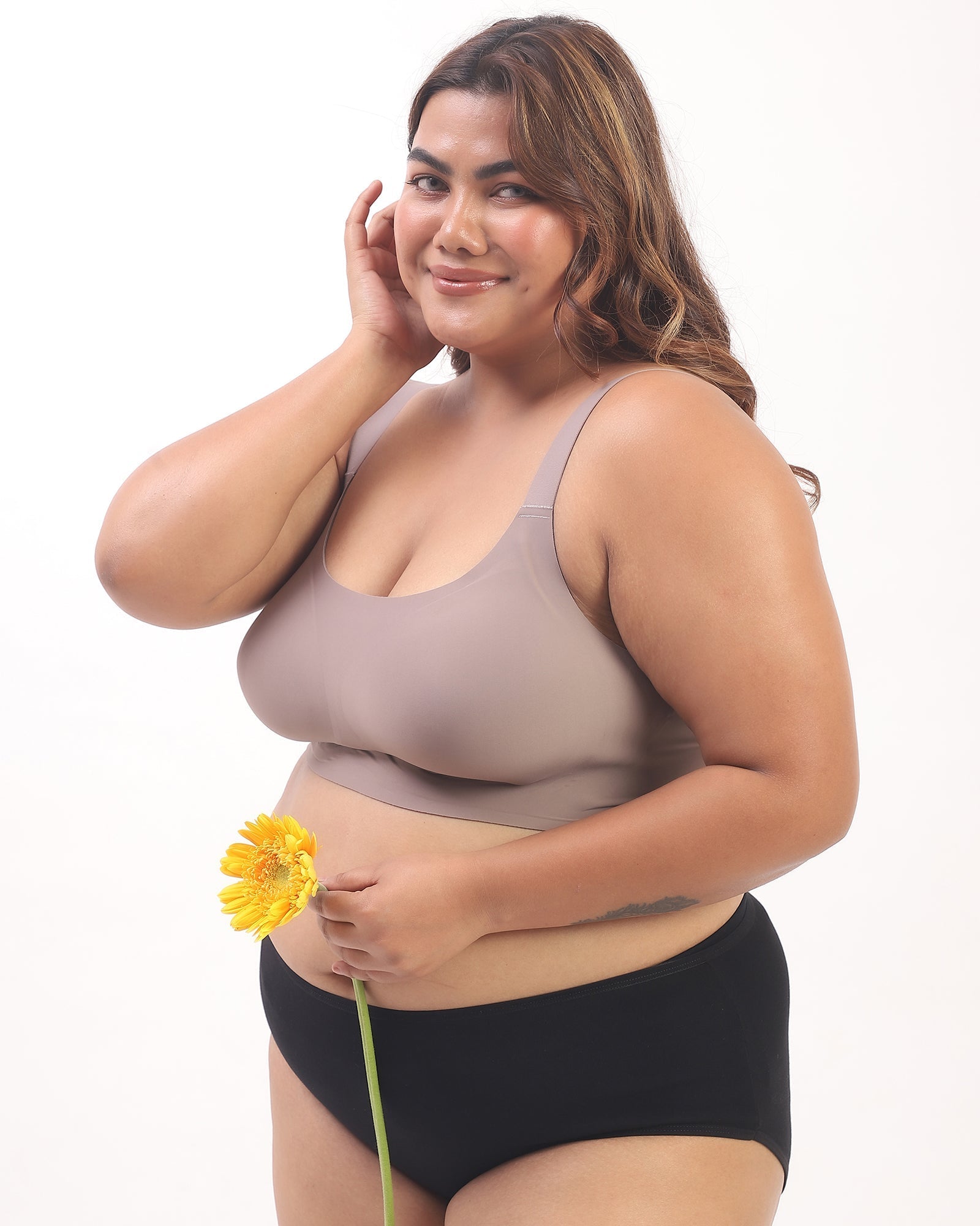 Luna – Wireless Full Coverage Everyday Bra in Gray