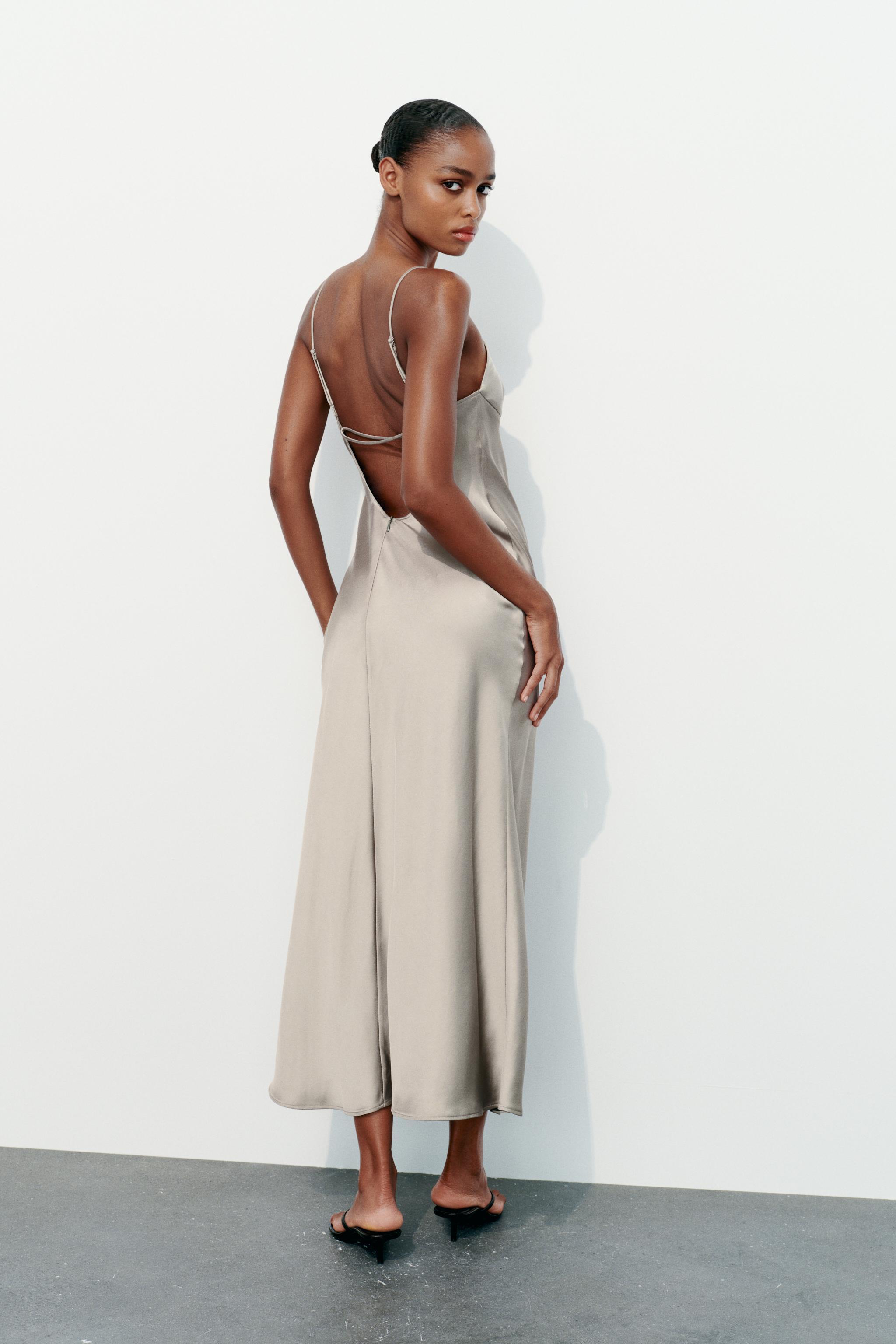 Backless Outfit
