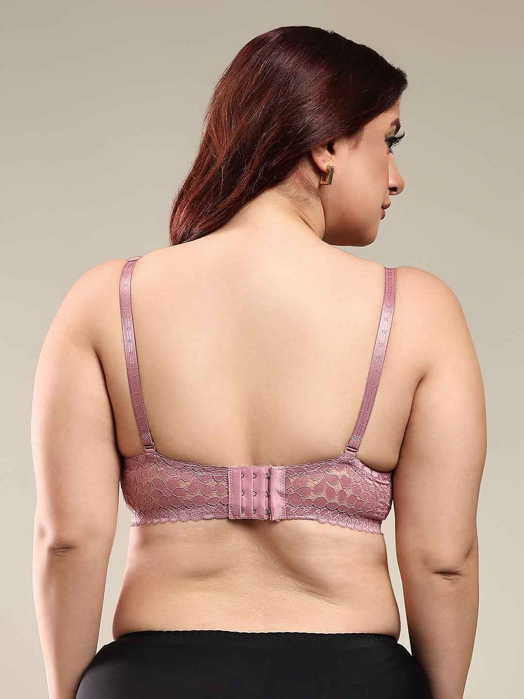 Women Purple Plus Size Floral Lace Padded Push-Up Bra With All Day Comfort