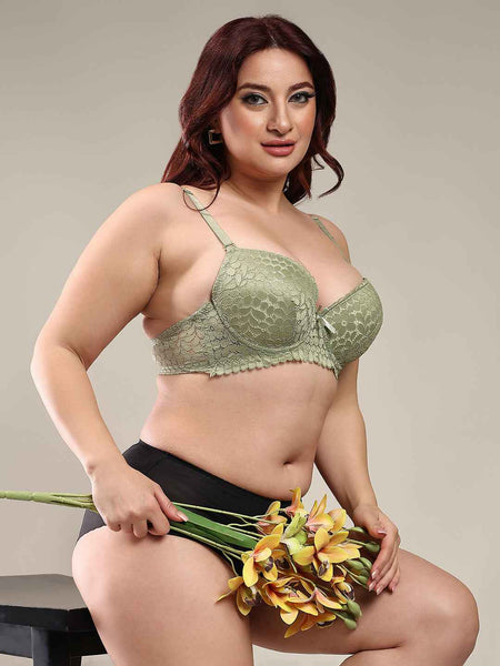 Women Light Green Plus Size Floral Lace Padded Push-Up Bra With All Day Comfort