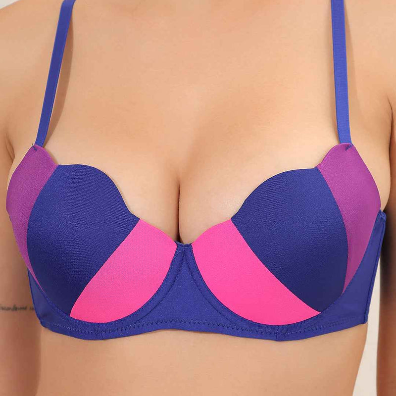 Brachy Women Colorblocked Lightly Padded Underwired Lingerie Set