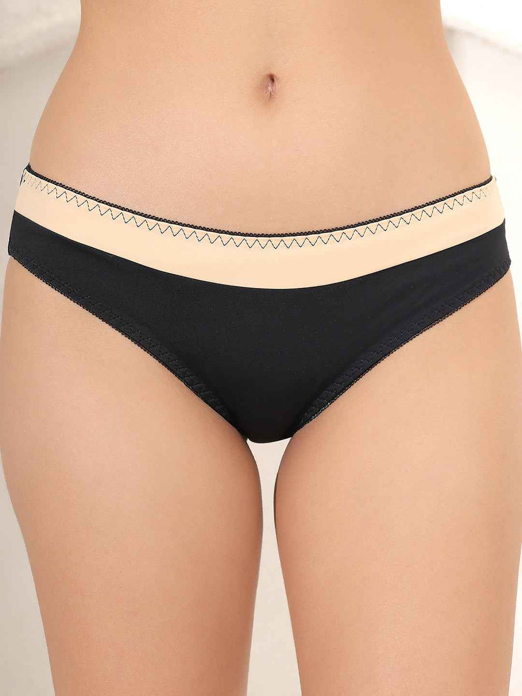 Brachy Women Colorblocked Padded Wired Push Up Bra with Sexy Seamless Panty Lingerie Set