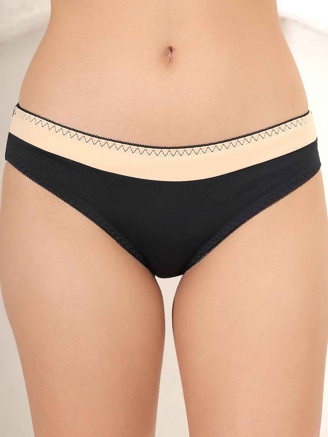 Brachy Women Colorblocked Padded Wired Push Up Bra with Sexy Seamless Panty Lingerie Set