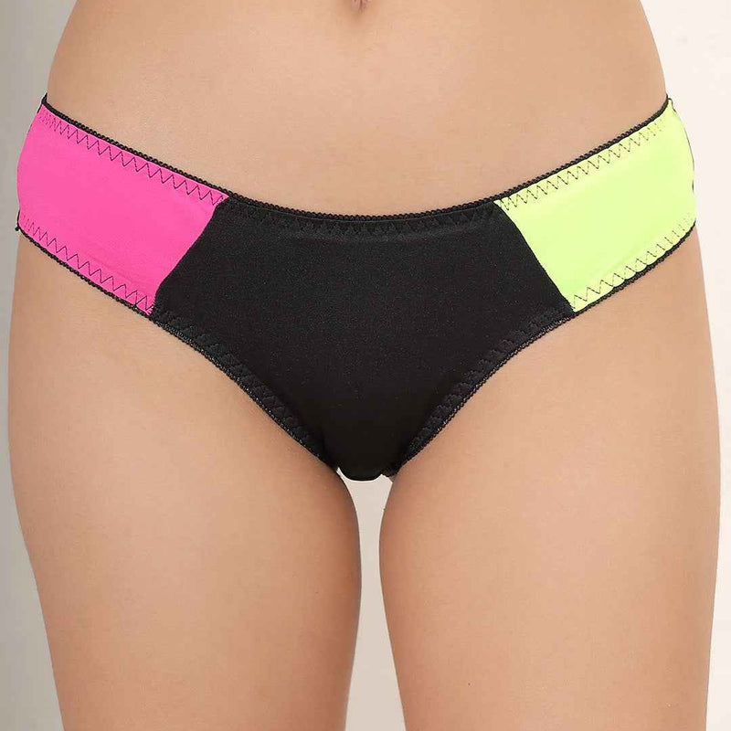 Brachy Women Colorblocked Lightly Padded Underwired Lingerie Set