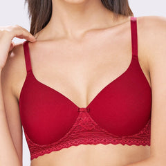 BAMBI | Lace-Trim Comfort – Lightly Padded, Non-Wired T-Shirt Bra