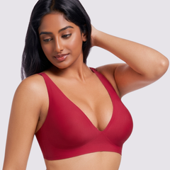 Cleo – Red Wireless Plunge Neck Bra