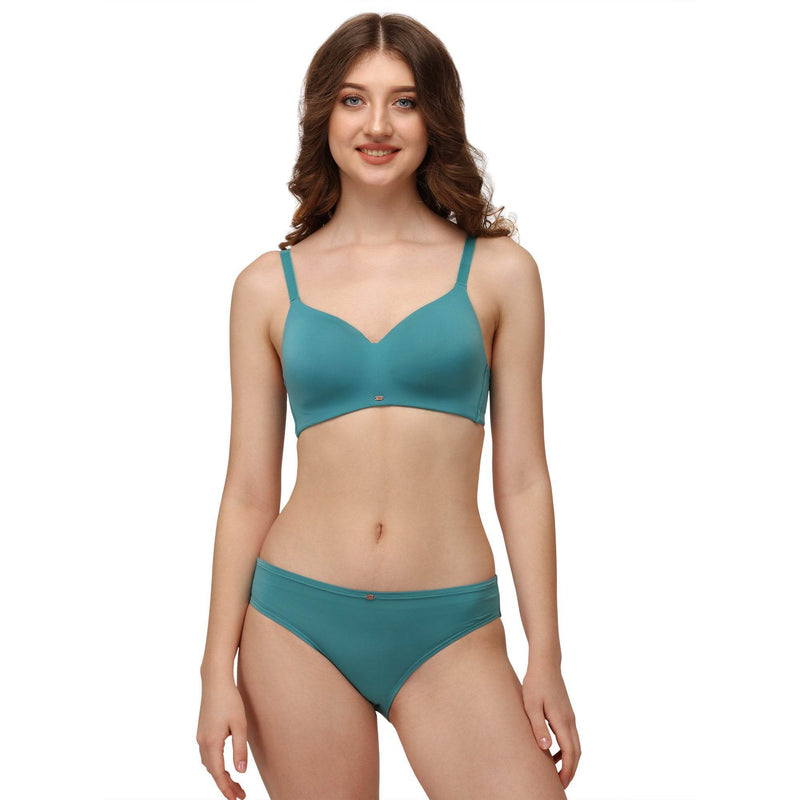 SOIE Woman - Full coverage Padded Non Wired Seamless Bra with Medium Coverage Brief - -for Women