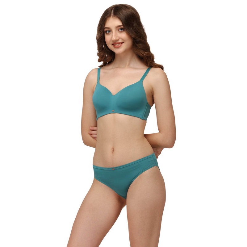 SOIE Woman - Full coverage Padded Non Wired Seamless Bra with Medium Coverage Brief - -for Women
