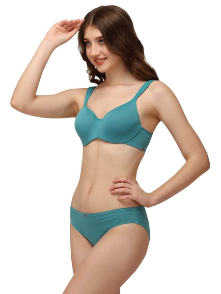 SOIE Woman - Full coverage Sweetheart neckline padded wired bra with Medium coverage brief - -for Women