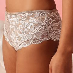 Lace Non-Padded  Underwired Lingerie Set