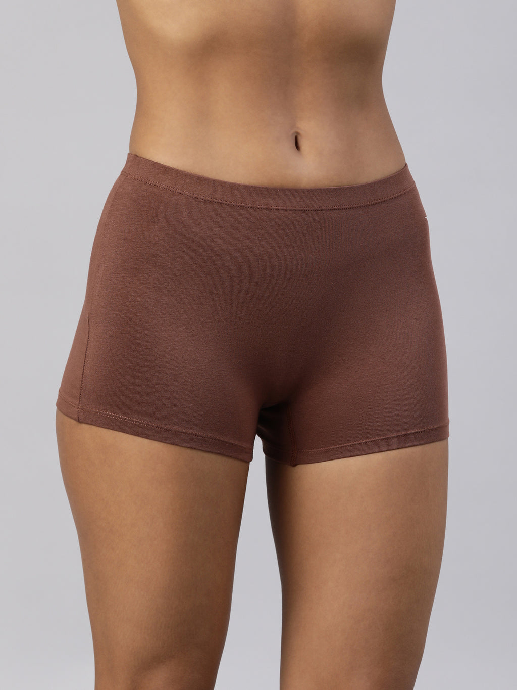Boy Short 8