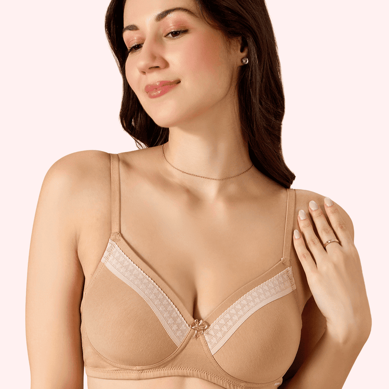 Valentine Cotton Bra – Lightly Padded, Wire-Free, Seamless Full Coverage T-Shirt Bra with Lace Trim