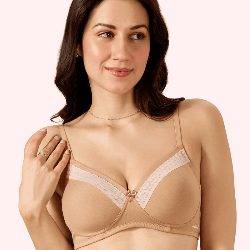 Valentine Cotton Bra – Lightly Padded, Wire-Free, Seamless Full Coverage T-Shirt Bra with Lace Trim