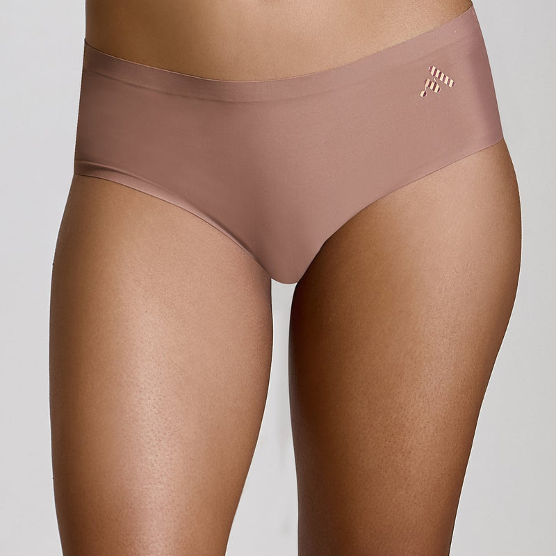 MAROON Find My Skin Tone Airlift Zero Panty Lines Air Light Control Fitted Clothes and Loungewear Low Rise No Show Pantylines Air Skin Feel No-Pressure Bond Seamless Bonded Pack of 2 Panty Combo