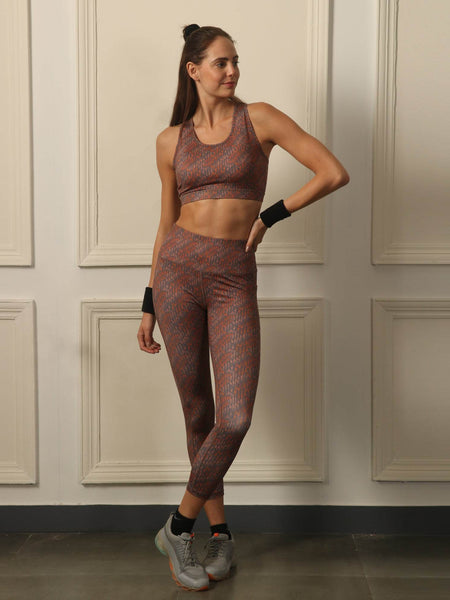 SOIE Woman - Quick-Dry Printed Sports Bra & High Waist Legging Set - Athleisure Set -for Women