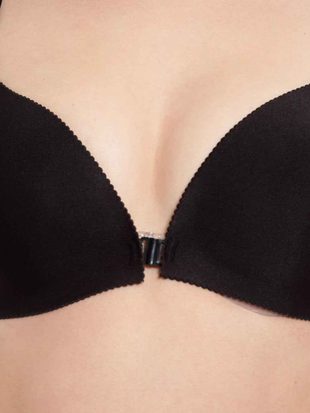 Women Black Front Open Lightly Padded Pushup Bra