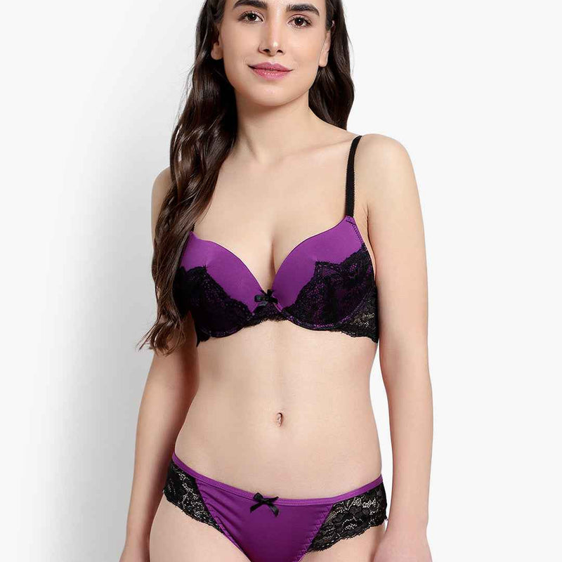 Women's Purple Self Design Underwired Heavily Padded Push-Up Plunge Bra