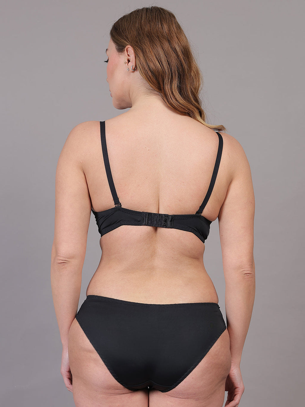 Women Black Heavliy Padded Underwired Lace Lingerie Bra & Panty Set