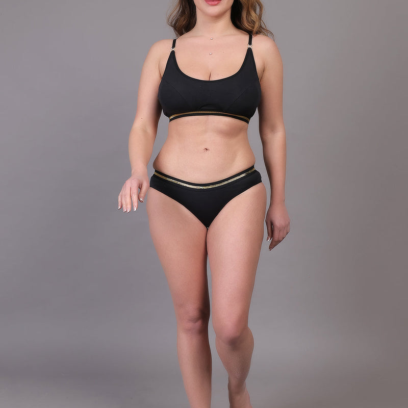 Brachy Women Padded Non Wired Lingerie Bra & Briefs Set