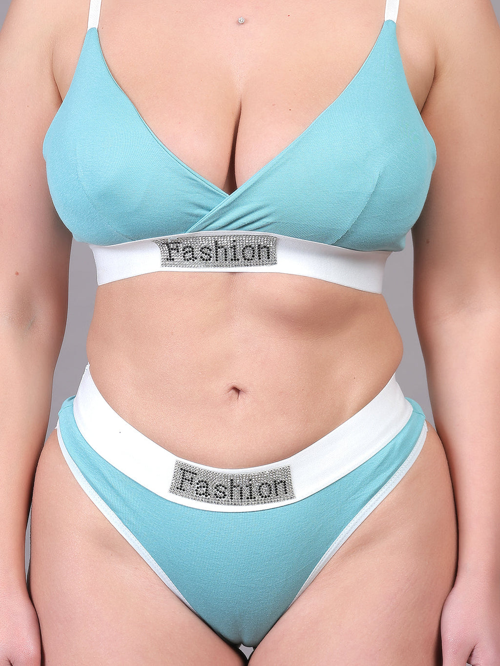 Brachy Women Padded Non Wired Lingerie Bra & Briefs Set