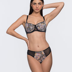 Giselle black flower lace bra side profile – fashionable lingerie for fuller busts by YOBO