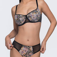YOBO Giselle black flower bra lifestyle – fashionable women's bra India