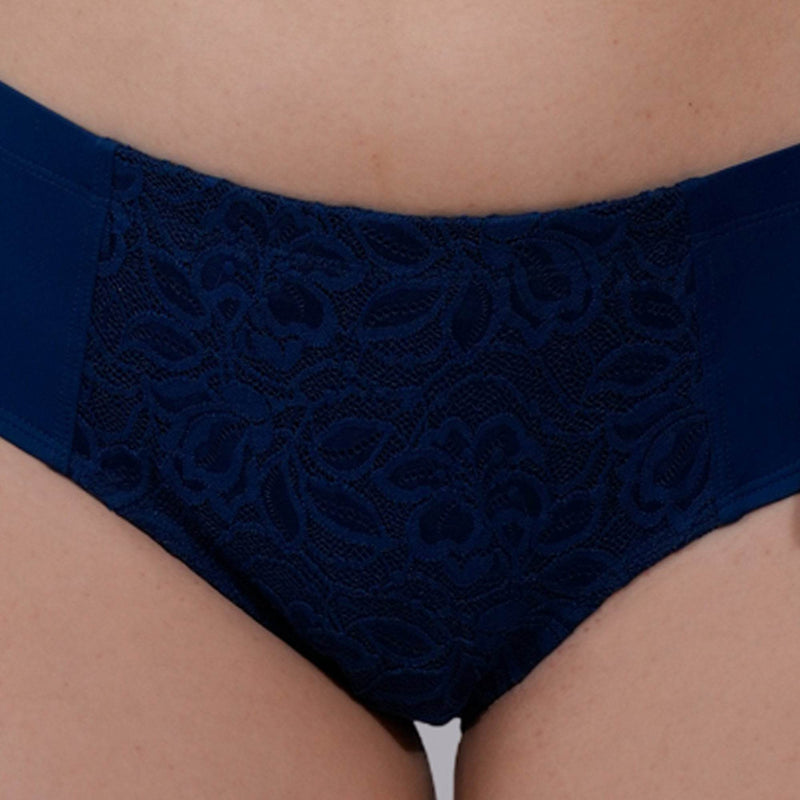 SOIE Woman - Full Coverage Non Padded Non Wired Lace Bra with High Waist Lace Brief - -for Women