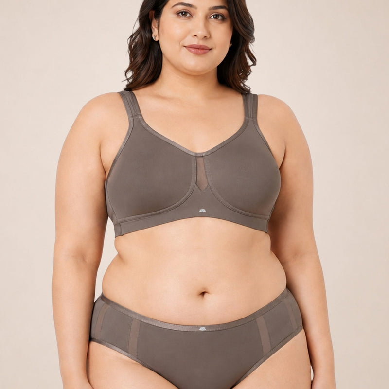 Full Coverage Minimiser Bra with High Waist Brief Set