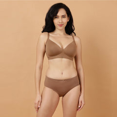 Full Coverage Padded Non-Wired T-shirt Bra with High Rise Full Coverage Brief