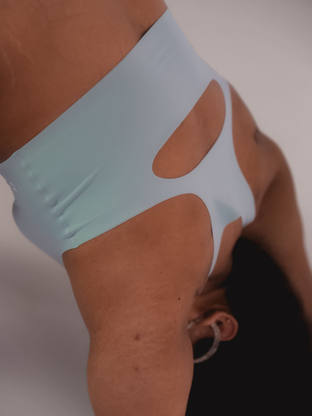 Everyday blue comfort bra for women – Tilt Fursat Racerback, smooth under clothes.