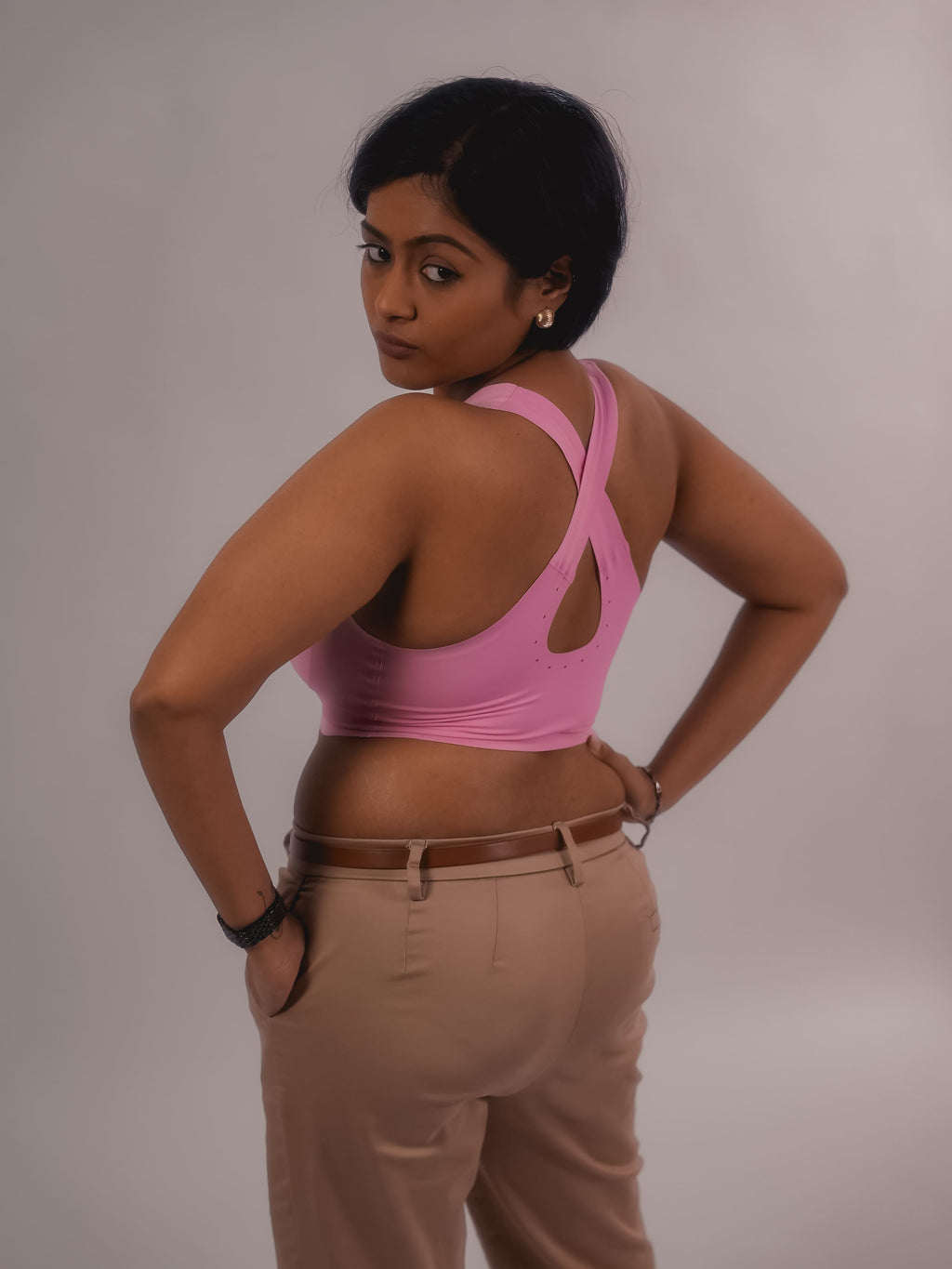 Tilt Pink Crossback Bra – breathable bra for women with soft-touch fabric.