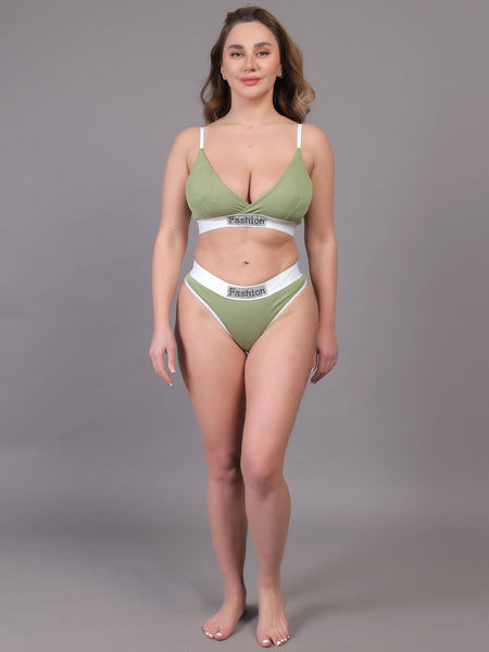 Brachy Women Padded Non Wired Lingerie Bra & Briefs Set