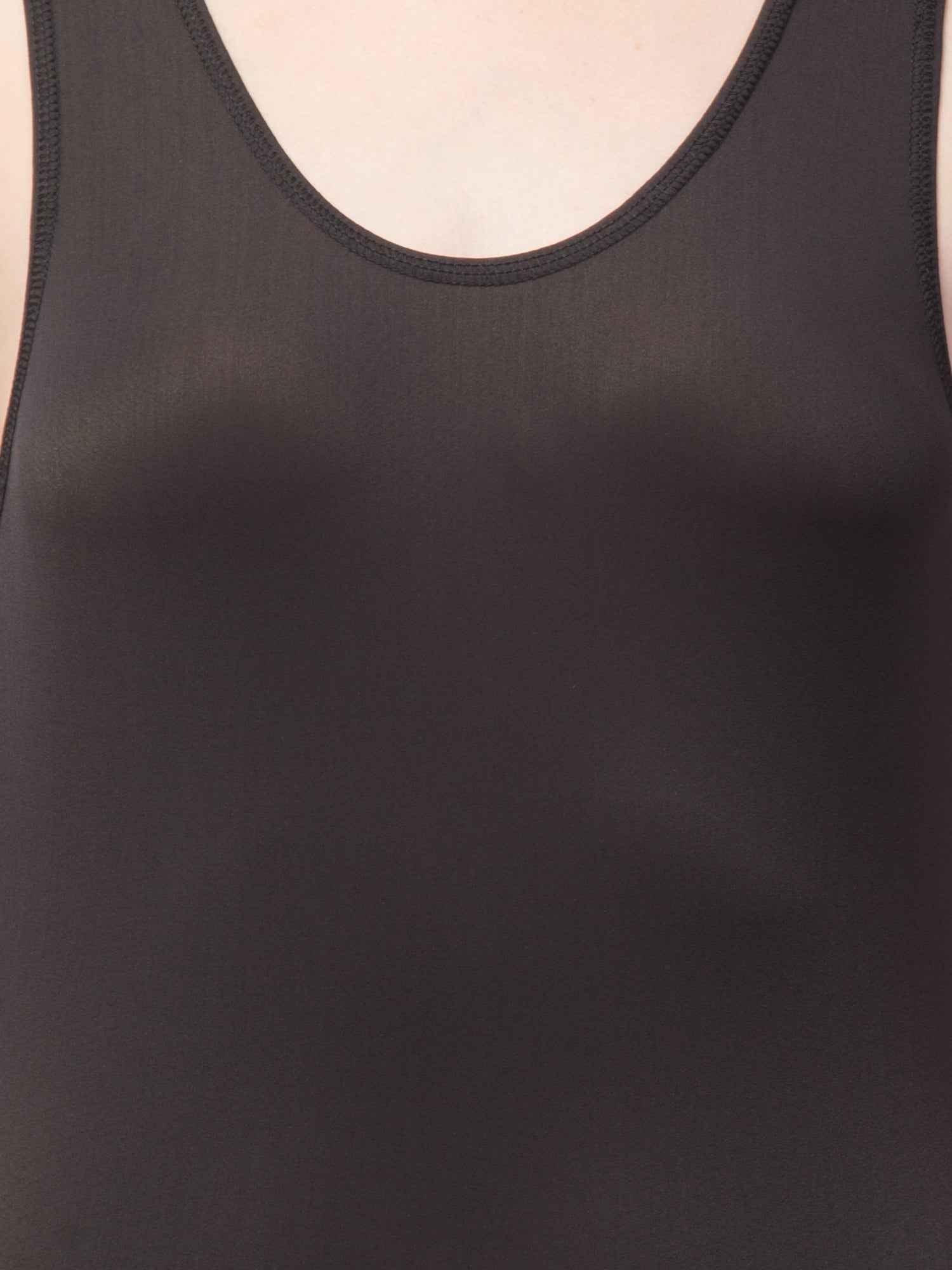 Sleeveless Black Colour Swim Legsuit With Full Coverage