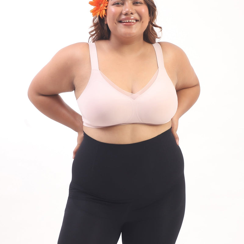 Annie – High Waist Sculpting Shorts in Black