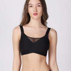 Rhea – Wireless Black Bra for Everyday Comfort