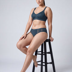 Full Coverage Minimiser Bra with High Waist Brief Set