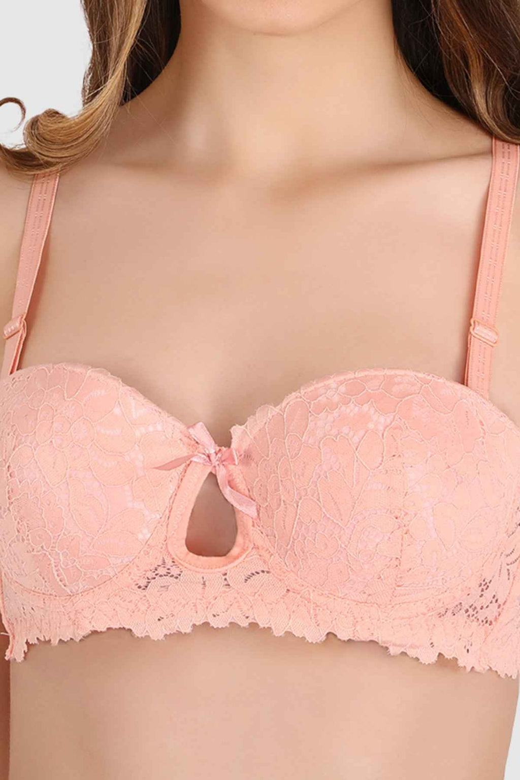 women Peach Lace Underwired Heavily Padded Push-Up Bra