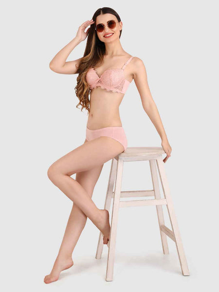 Women Peach Parisian Cut Heavily Padded Push up Lingerie Set