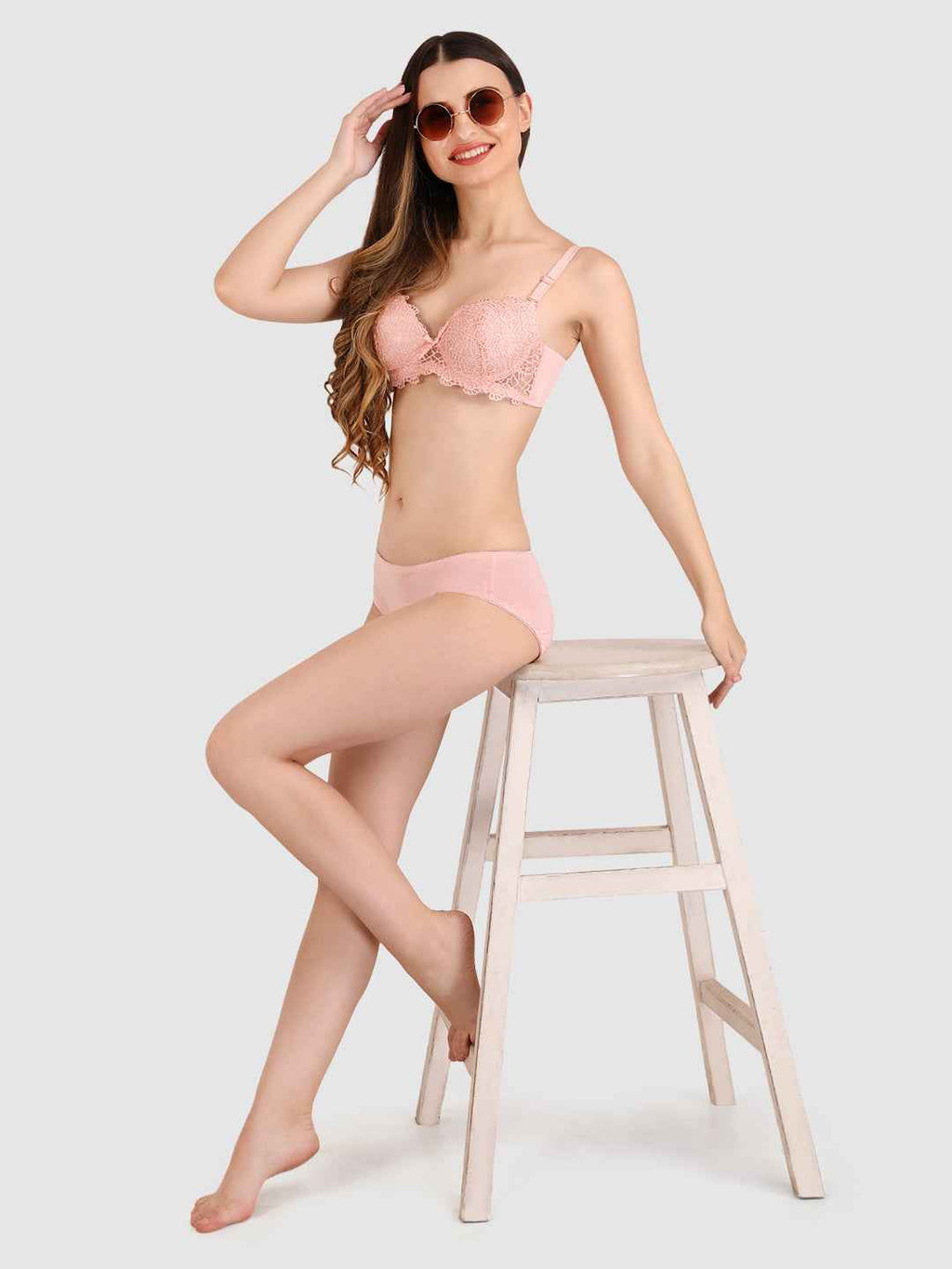 Women Peach Parisian Cut Heavily Padded Push up Lingerie Set