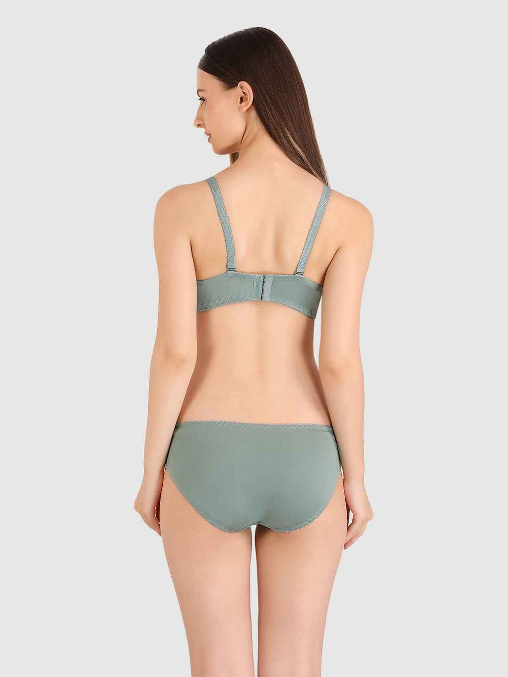 Women Green Parisian Cut Heavily Padded Push up Lingerie Set