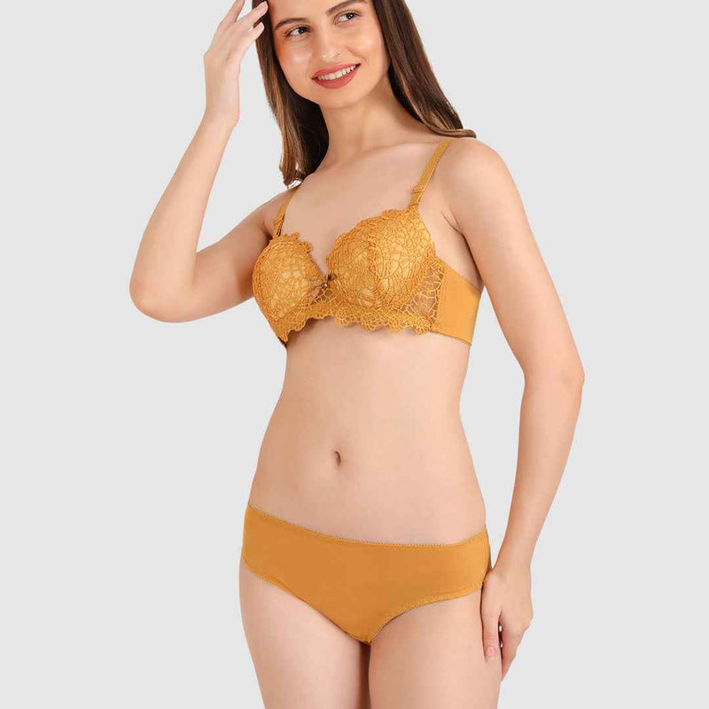 Women Mustard Parisian Cut Heavily Padded Push up Lingerie Set