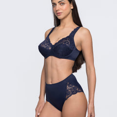 Brigitte blue lace cup detail – premium comfortable full coverage bra made in Europe