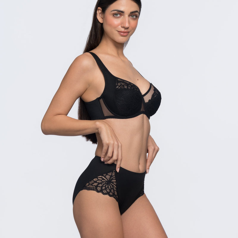 Dominique black bra padded straps – comfortable bra for heavy breast wide strap support