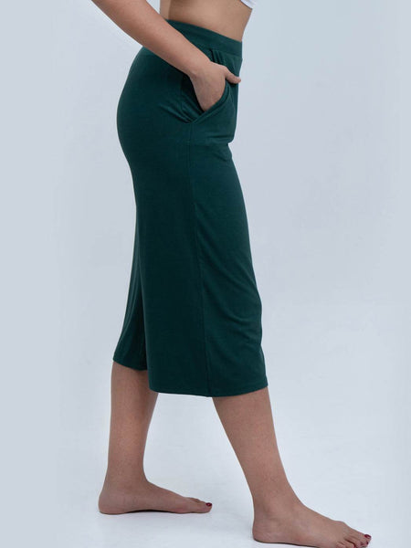 SOIE Woman - Mid Rise Flared Lounge Culottes 3/4 Length with Pockets - -for Women