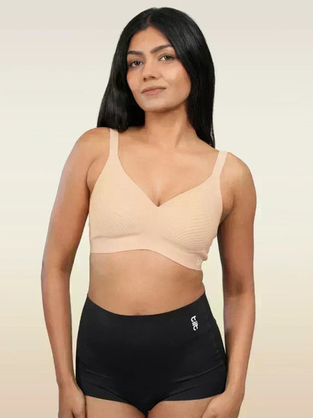 Set - Nude Wave Bra and Black Shaper Underwear