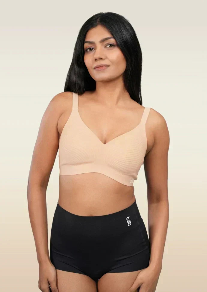 Set - Nude Wave Bra and Black Shaper Underwear