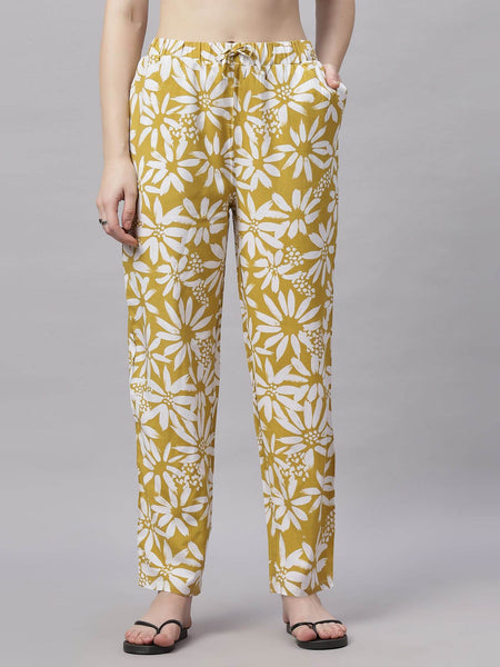 SOIE Woman - Supersoft Rayon Printed Pyjamas with Pockets - NightWear -for Women