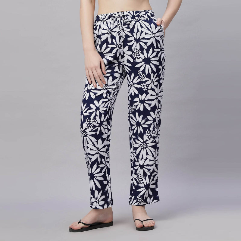 SOIE Woman - Supersoft Rayon Printed Pyjamas with Pockets - NightWear -for Women