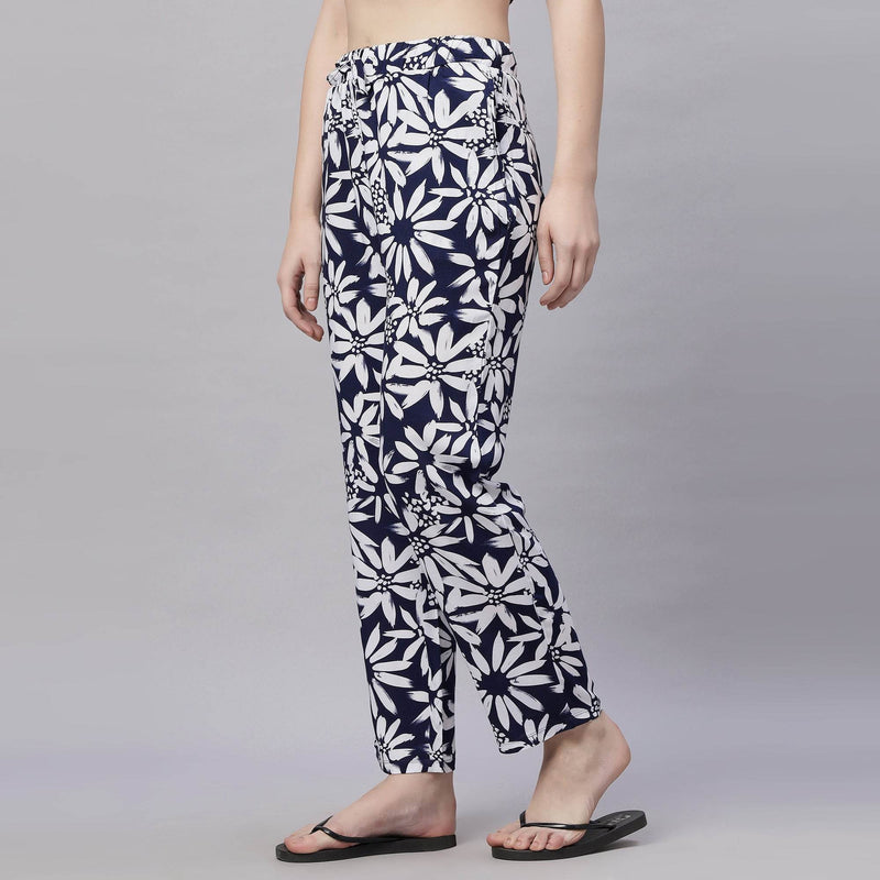 SOIE Woman - Supersoft Rayon Printed Pyjamas with Pockets - NightWear -for Women