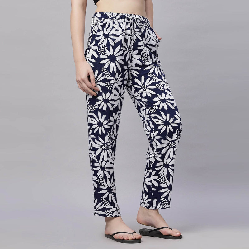 SOIE Woman - Supersoft Rayon Printed Pyjamas with Pockets - NightWear -for Women